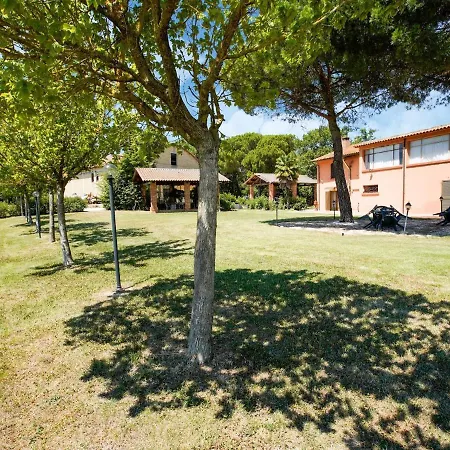 Vibrant In Castiglione Del With Pool 度假居 拉戈堡